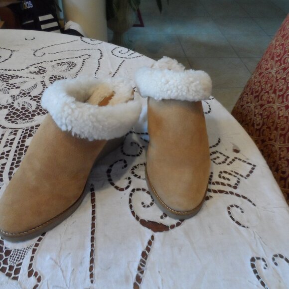 Isabel Marant Beige Suede Calfskin Wedge Mules w/Lamb Shearling Lining Size 39 - Picture 3 of 15